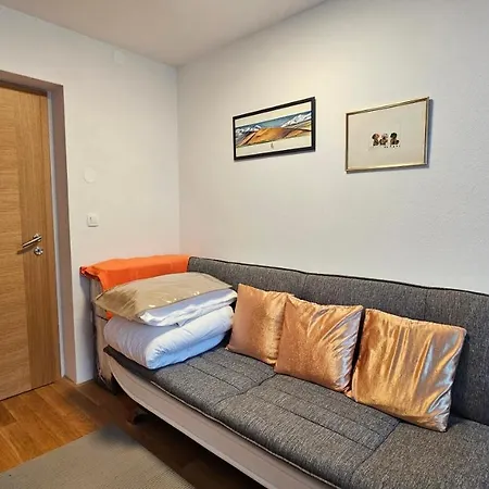 公寓 Apartma Sava-stol 耶塞尼采