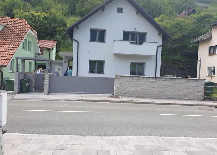 Apartma Sava-stol דירה *